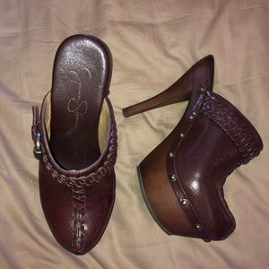 Jessica Simpson heels